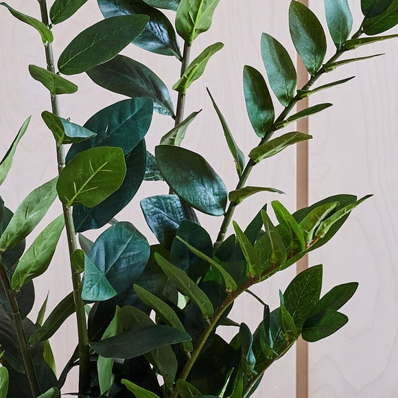 Artificial ZZ Plant in Plastic Plant Pot