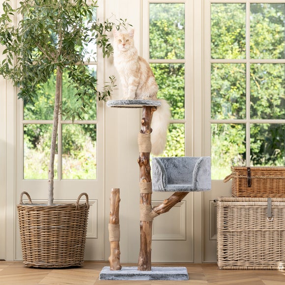Lords and Labradors Trio Cat Scratch Post